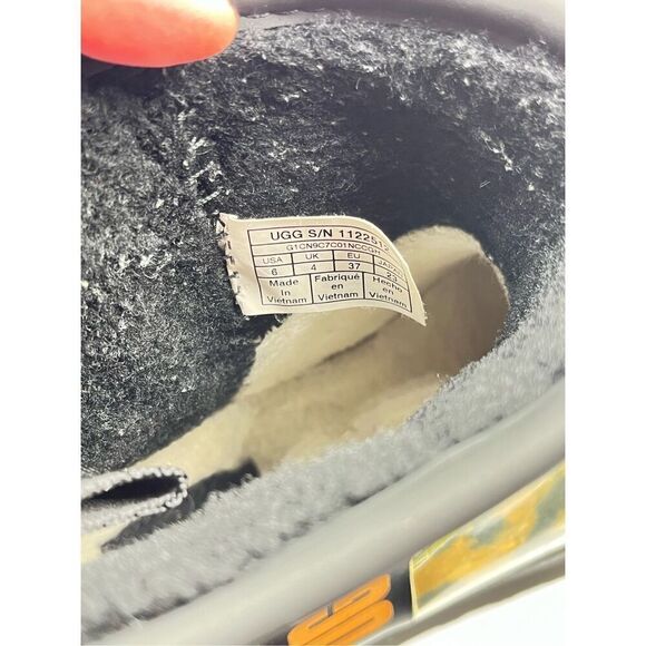 UGG Classic Clear Mini Panther Boot Bootie Waterproof Animal Print Size US 6 EUC - Picture 8 of 12